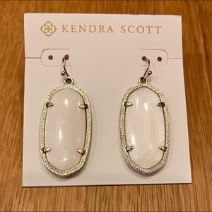 Kendra Scott - Elle Gold Drop Earrings In White